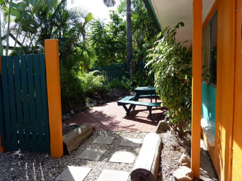 Jjs Backpackers Hostel Cairns Exterior photo