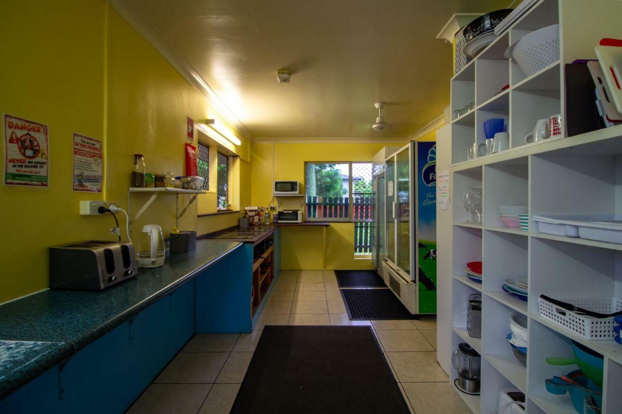 Jjs Backpackers Hostel Cairns Exterior photo